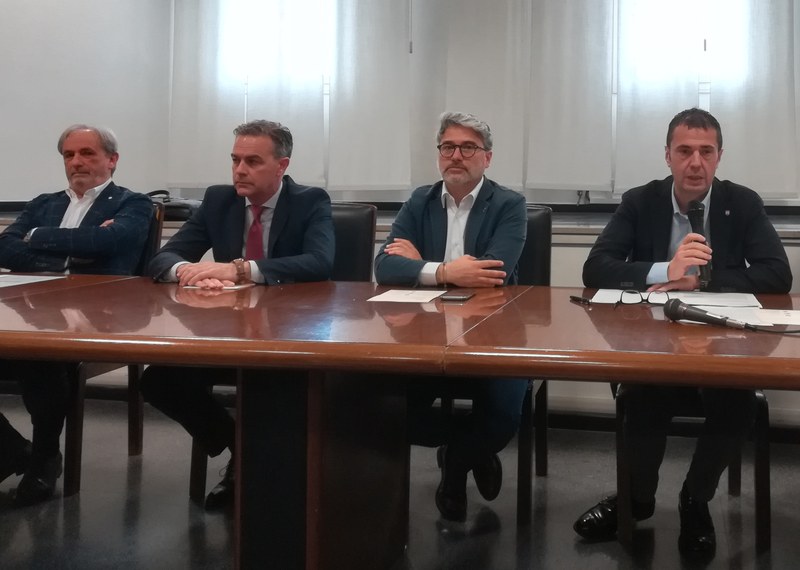 Commercio, finanziamenti agevolati per rinnovare gli arredi