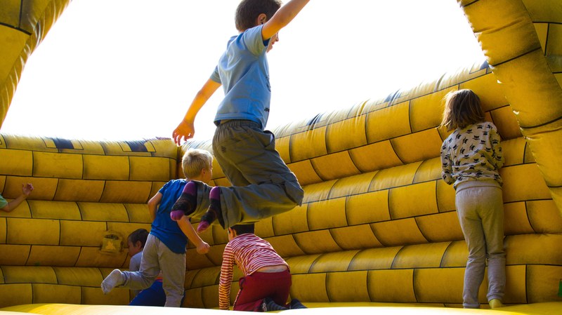Contributi alle famiglie per servizi socioeducativi e di baby-sitting