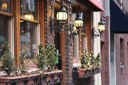 Decorazioni natalizie e spazi pubblici in centro e nei quartieri