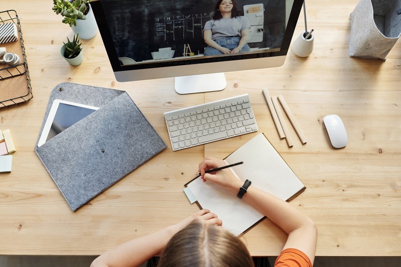 Iperconnessi? Come gestire la tecnologia in famiglia ai tempi del Coronavirus