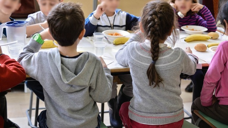 Mensa scolastica, attivo il nuovo servizio di rinnovo online