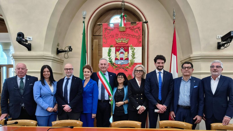 La nuova Giunta comunale di Pordenone