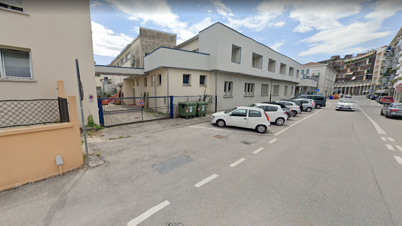 Foto del cancello di ingresso