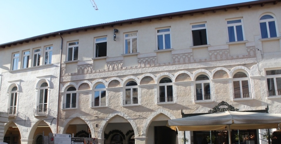 Palazzo Rorario-Spelladi-Silvestri - part 01.jpg
