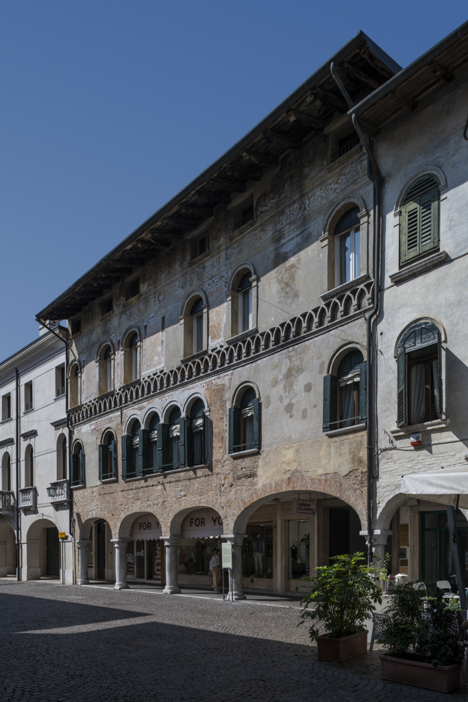 Palazzo Mantica Cattaneo