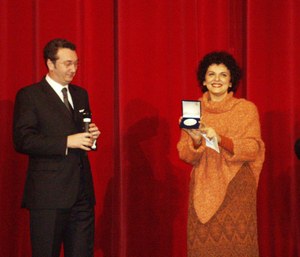 Fiorenza Cedolins_foto.jpg