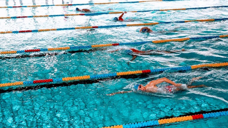 Apertura estiva dell'impianto esterno della piscina comunale "Daniele Del Bianco" e chiusura vasche interne.