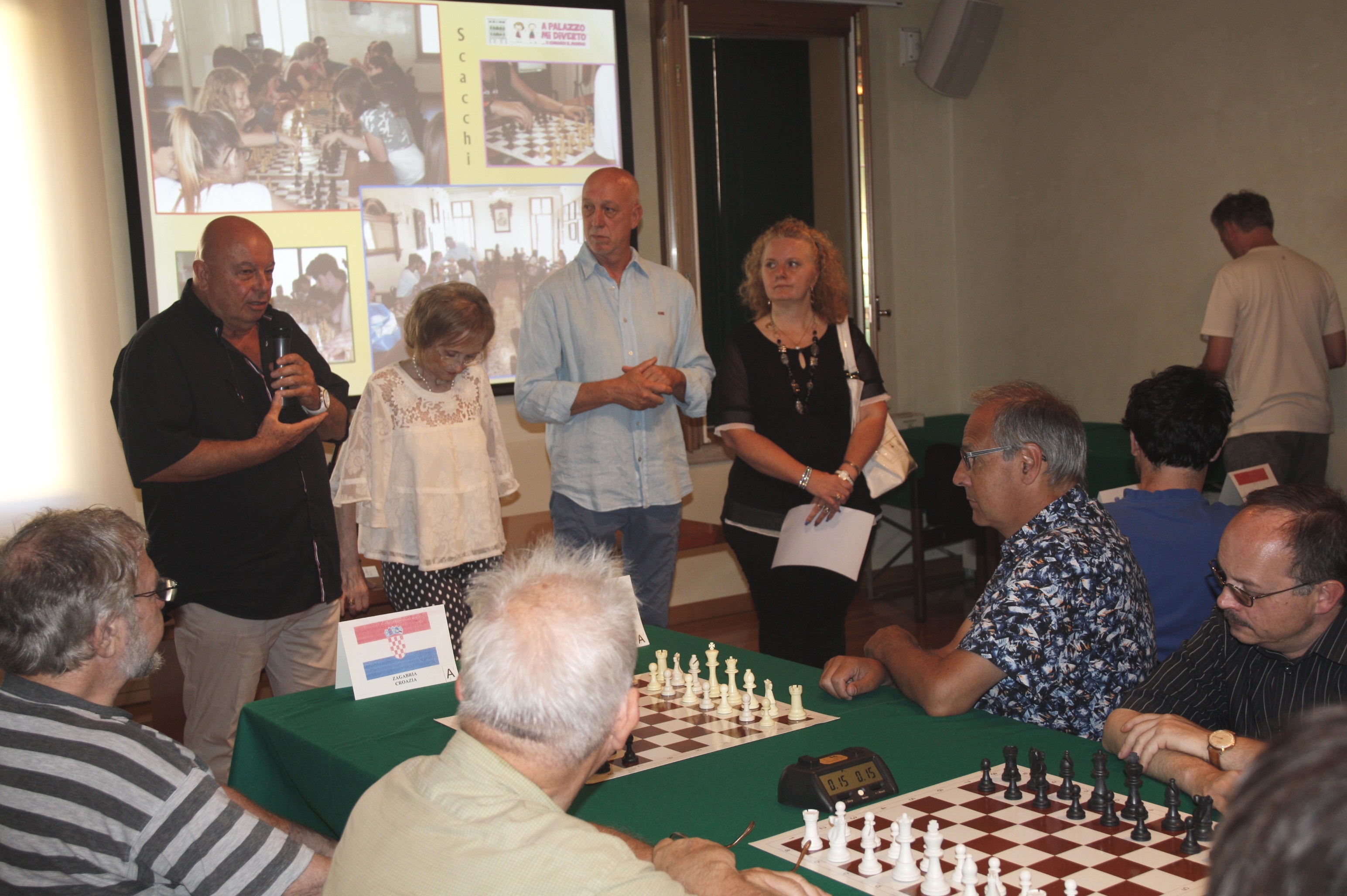 Foto Autorità alla presentazione del torneo di scacchi