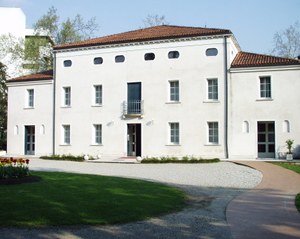 Villa Galani sede per mostre temporanee.JPG