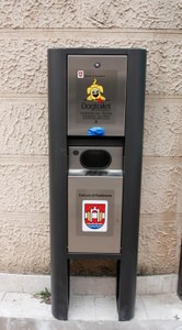 Dispenser sacchetti x cani 002.JPG