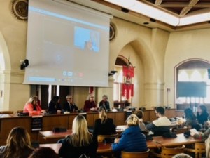 Conf donne 23.jpeg